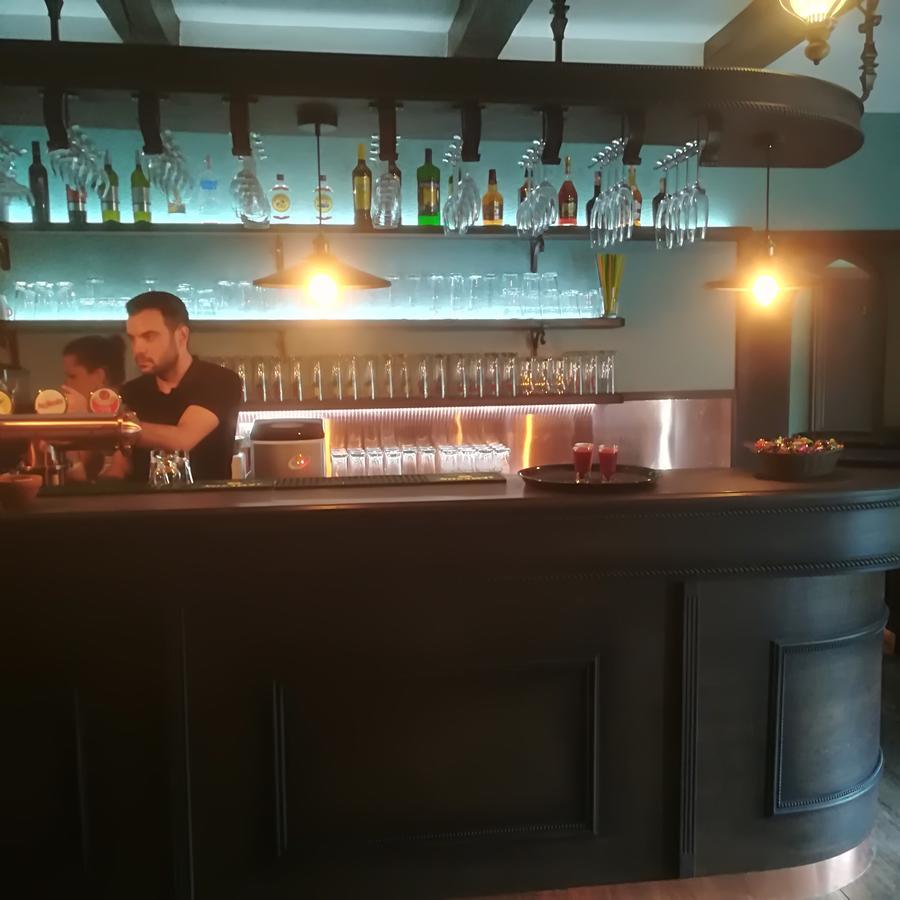 Penzion A Restauracia Hanisberg Krupina Εξωτερικό φωτογραφία