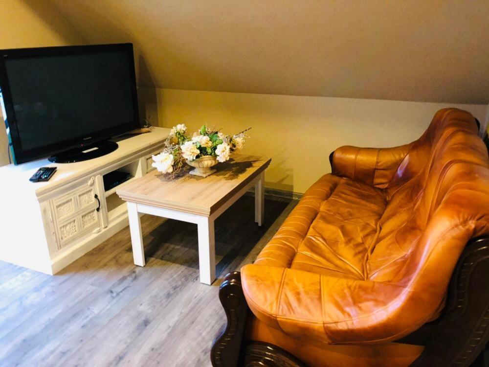 Penzion A Restauracia Hanisberg Krupina Εξωτερικό φωτογραφία
