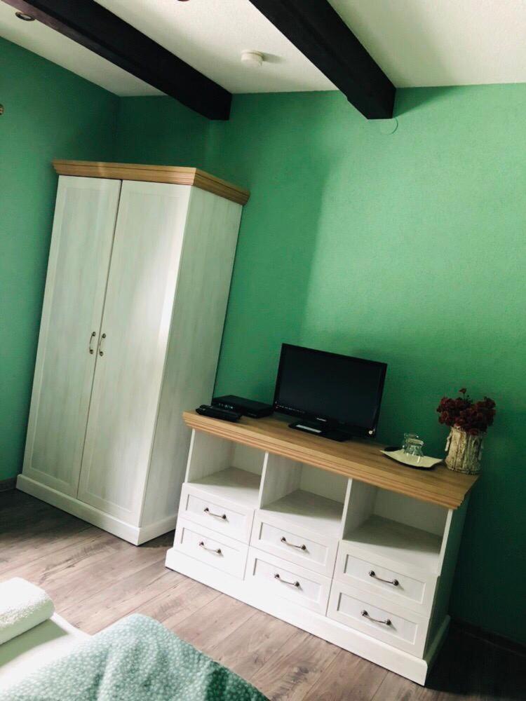 Penzion A Restauracia Hanisberg Krupina Εξωτερικό φωτογραφία