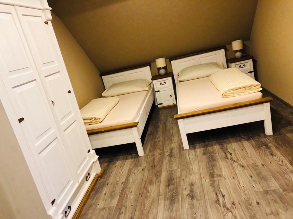 Penzion A Restauracia Hanisberg Krupina Εξωτερικό φωτογραφία
