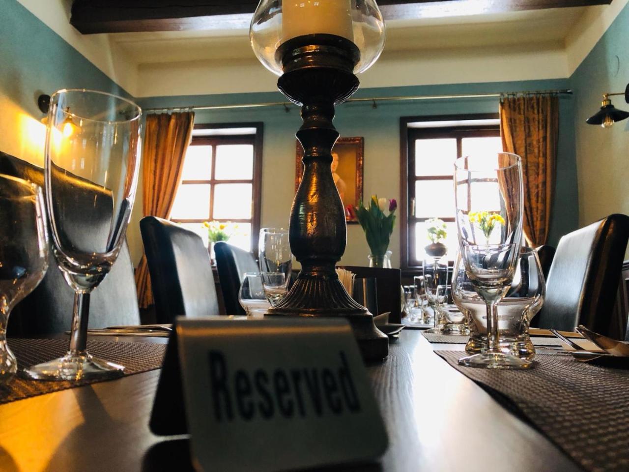 Penzion A Restauracia Hanisberg Krupina Εξωτερικό φωτογραφία