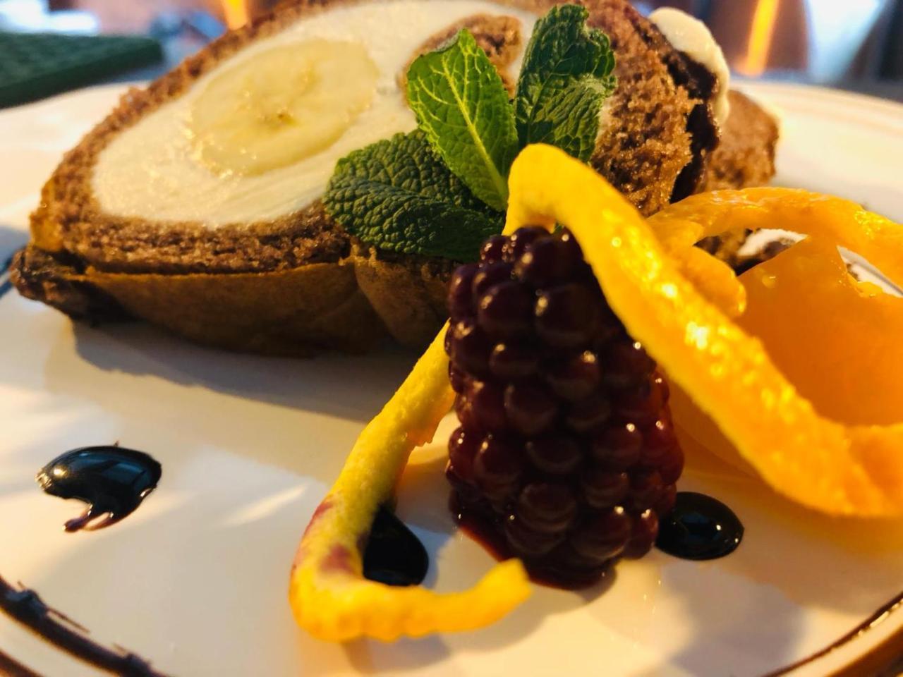 Penzion A Restauracia Hanisberg Krupina Εξωτερικό φωτογραφία