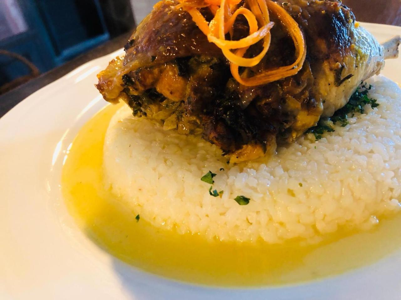 Penzion A Restauracia Hanisberg Krupina Εξωτερικό φωτογραφία